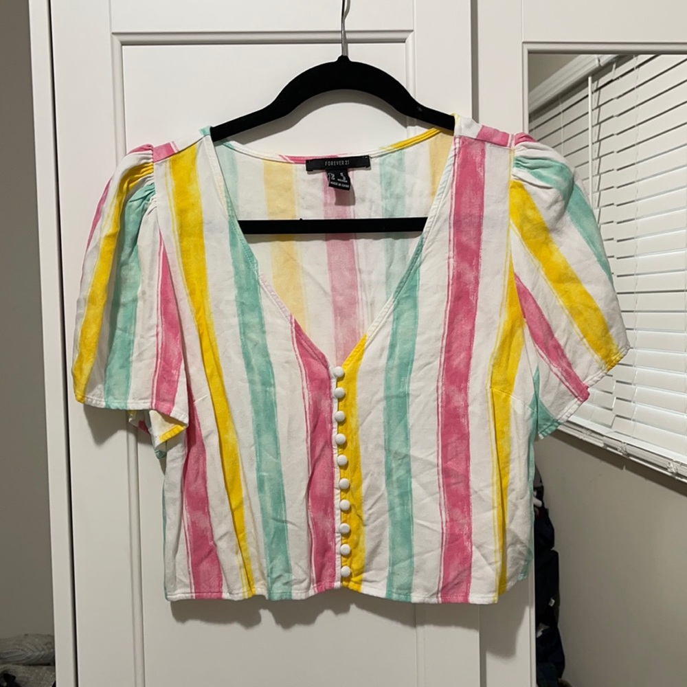 Forever 21 crop top perfect for summer!!!